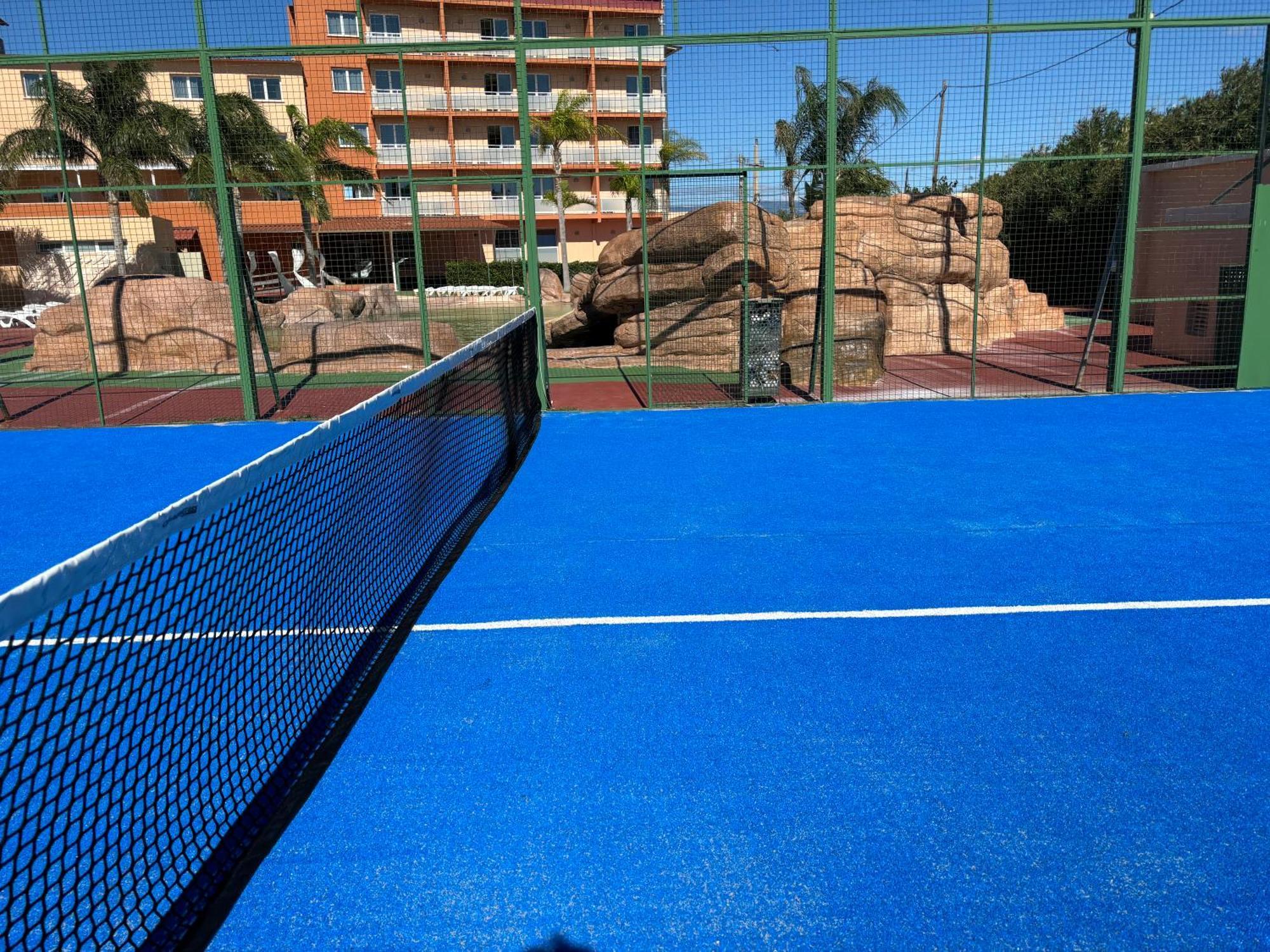 Paradise Hotel