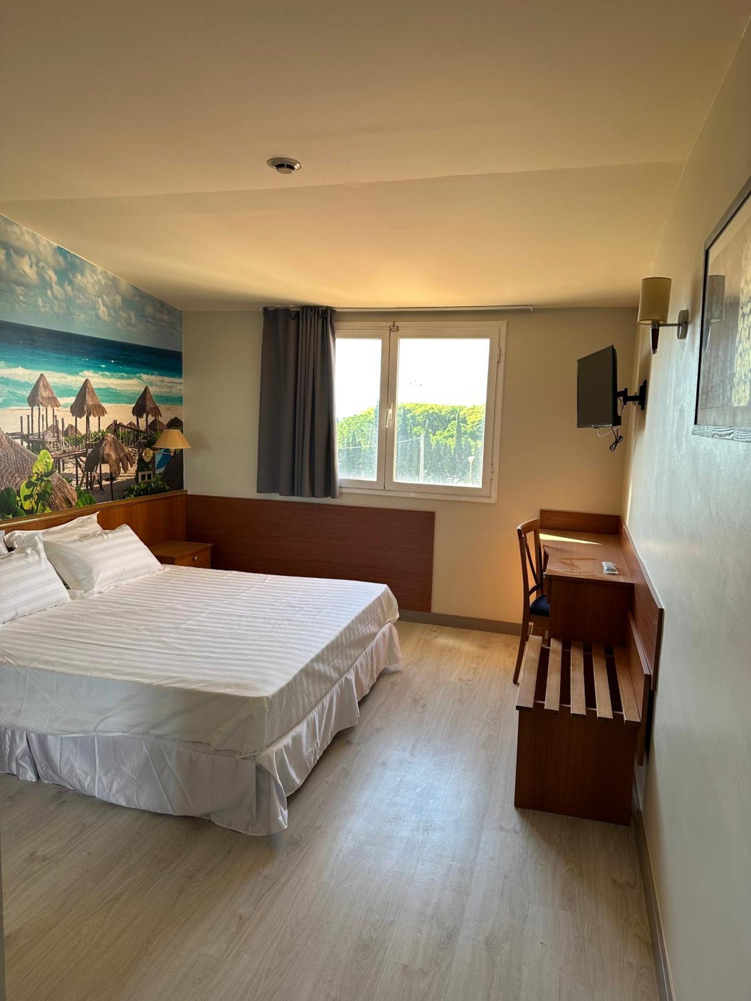 Hotel Paradise 3*