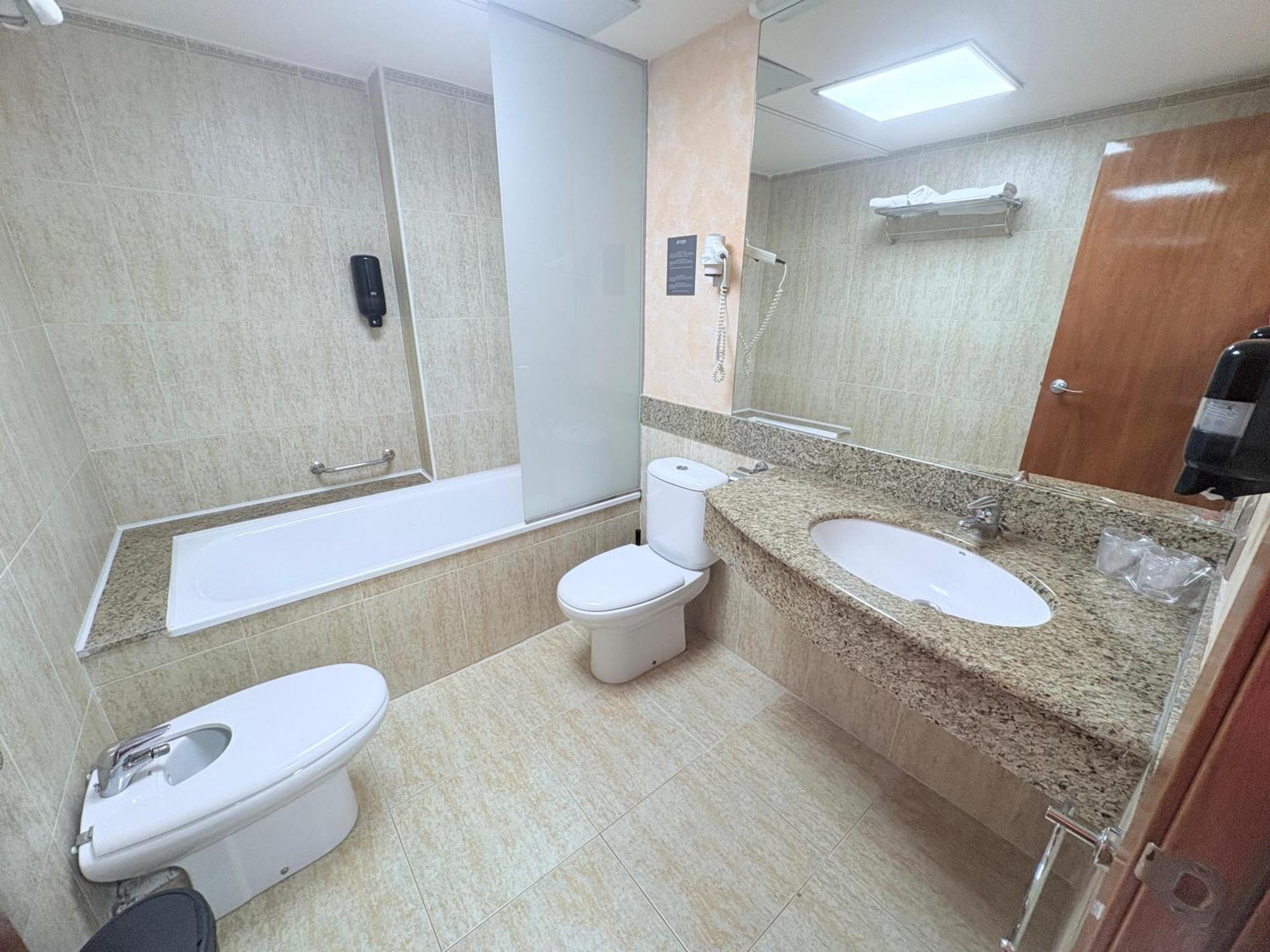 Hotel Paradise 3*